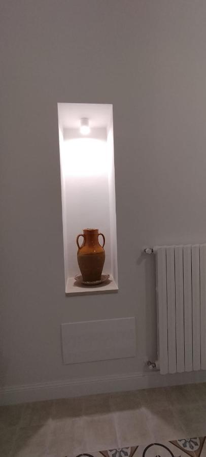 コンヴェルサーノ Le Scale Di Pietra Bed & Breakfast エクステリア 写真