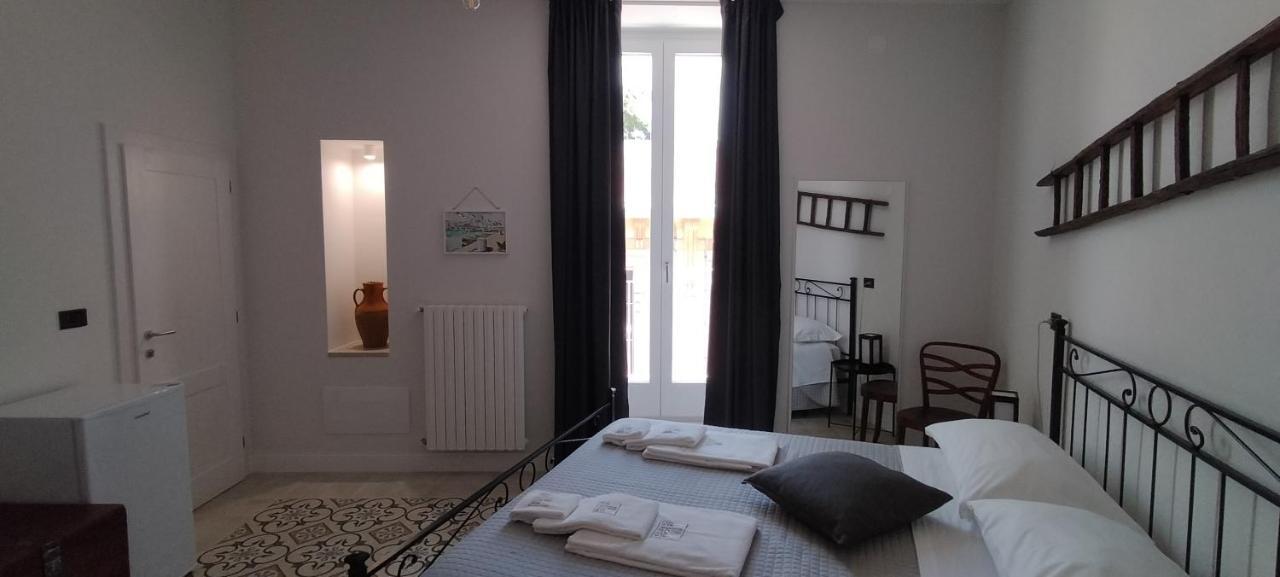 コンヴェルサーノ Le Scale Di Pietra Bed & Breakfast エクステリア 写真